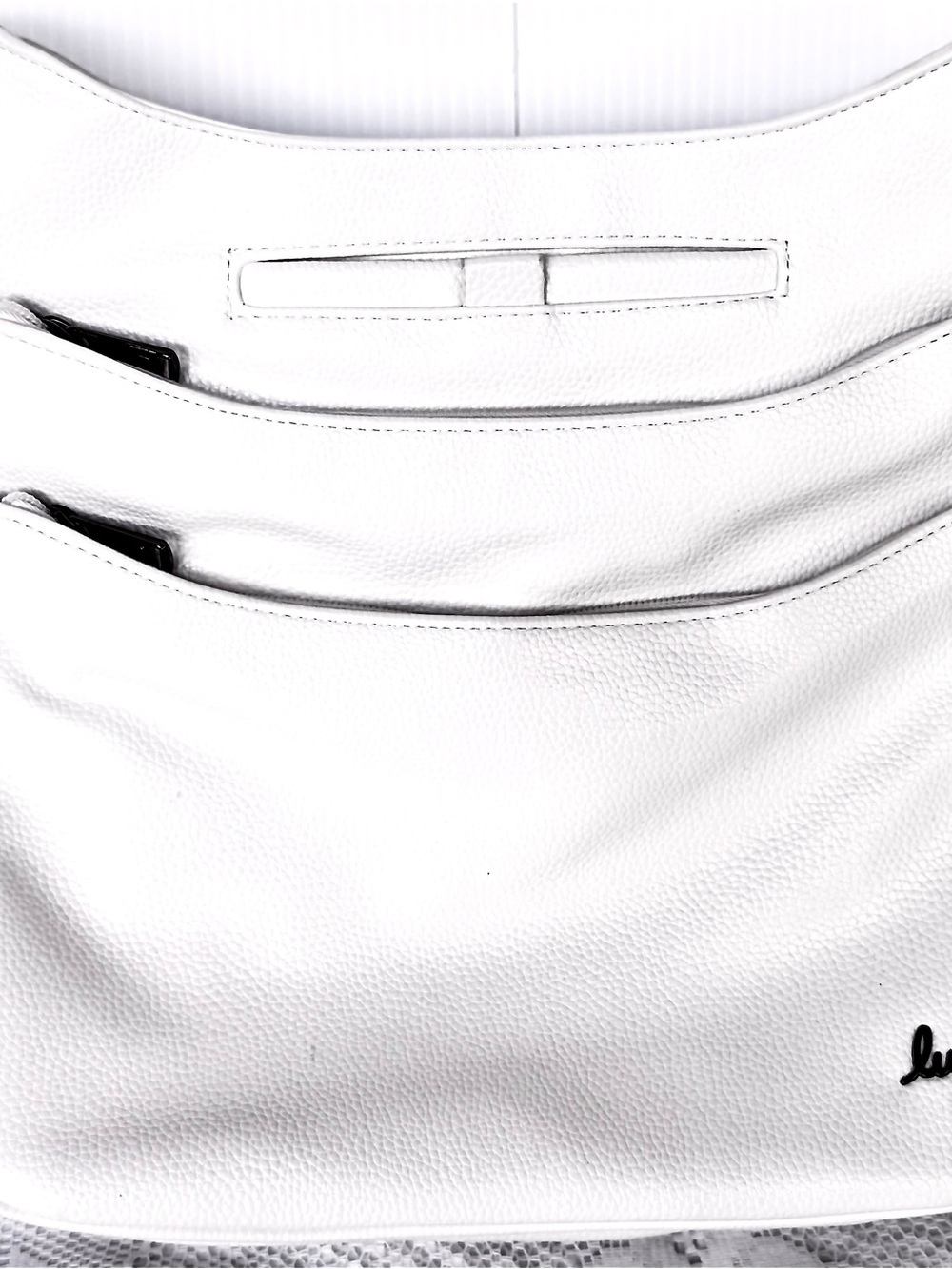 LUG Cable Car White Pebble Leather Shoulder Bag like new